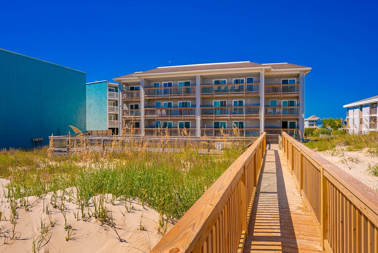 Featured Property Y-103 | The Yachtsman