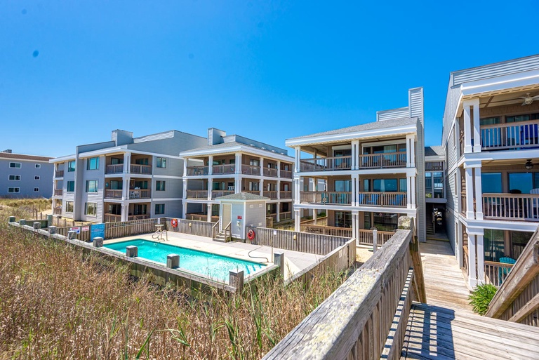 Featured Property DS-102A | Vacation Station