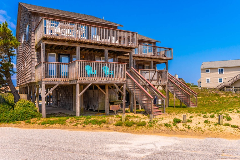 Featured Property 18S-B | Eighteen South B- South Ocean Breezes