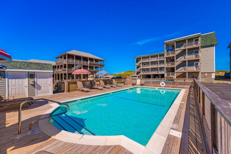 Featured Property R-10 | The Regency Condominium