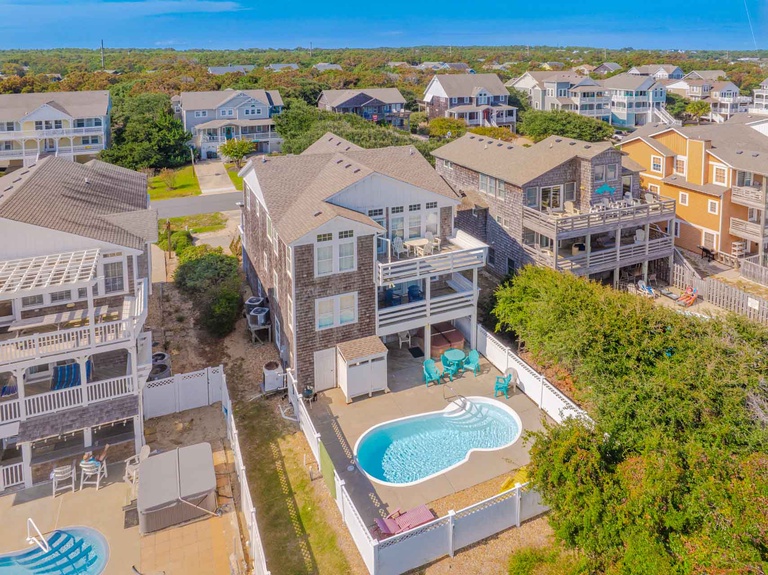 Featured Property 883 | Old Nags Head Place