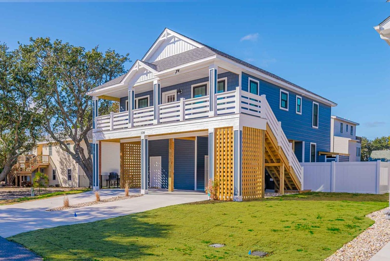 Featured Property 832 | Spyglass
