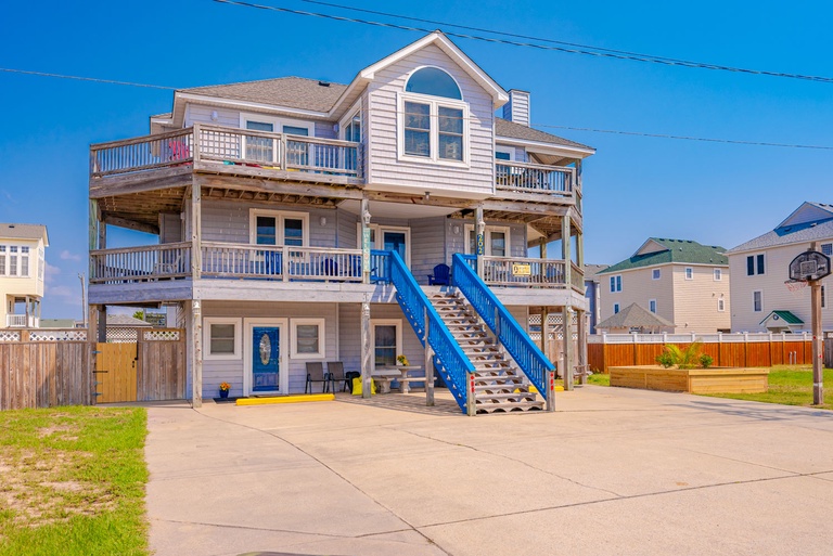 Featured Property 179 | The Sunshine Inn