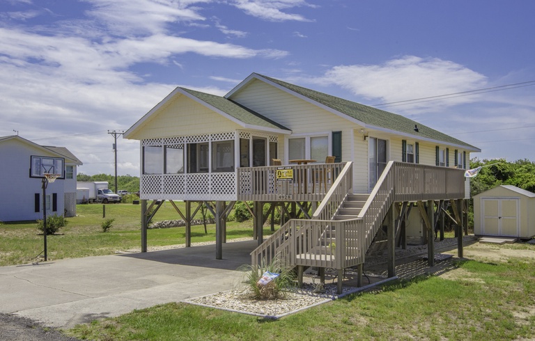 Featured Property 393 | Don't Worry Beach Happy