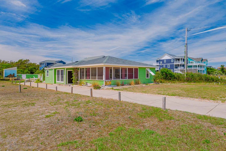 Featured Property 097 | Helios Cottage