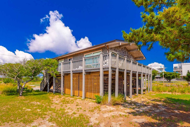 Featured Property 808 | Rogues Harbor