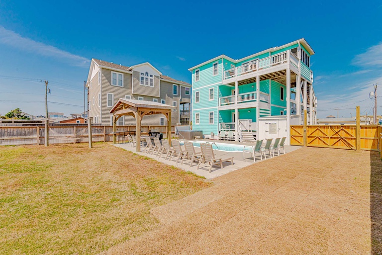 Featured Property 402 | Carolina Pearl