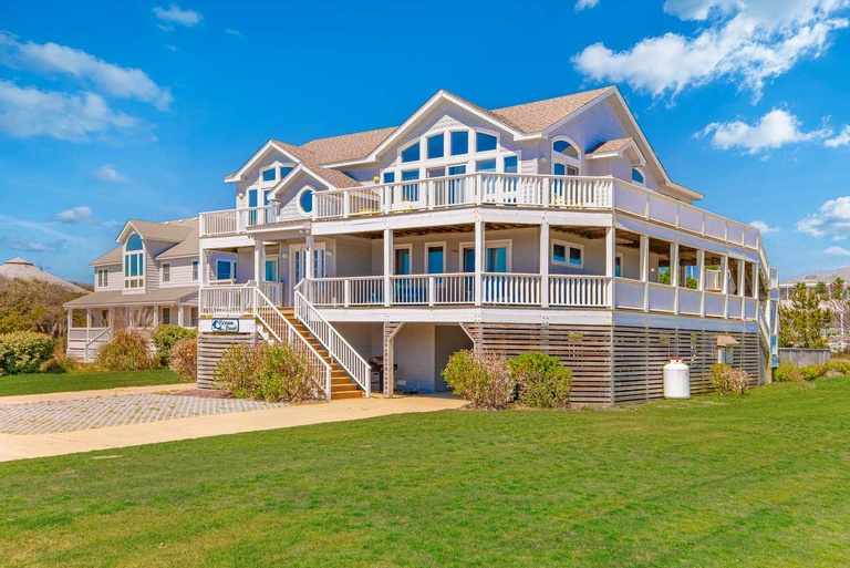 Featured Property 678 | Ocean Break