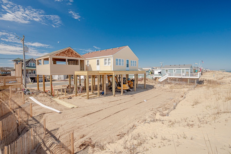 Featured Property 395 | Compass Point