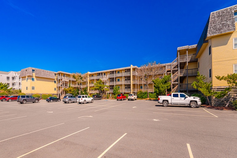 Featured Property GST-H3 | Golden Strand Condo H3