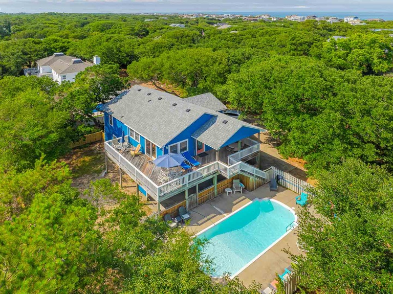 Featured Property 831 | Lion At The Shores