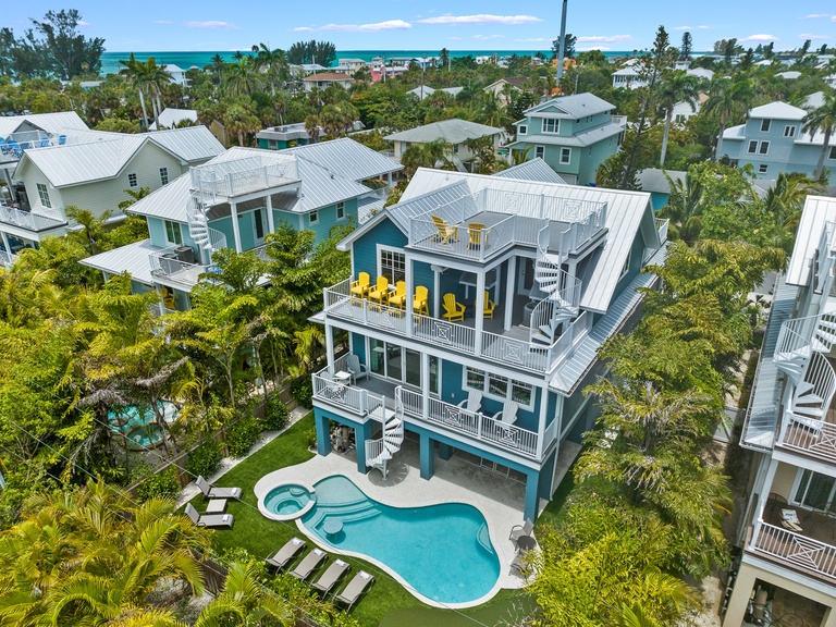 Tahiti Bay Photo
