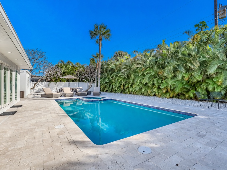 Shamrock Palms Photo