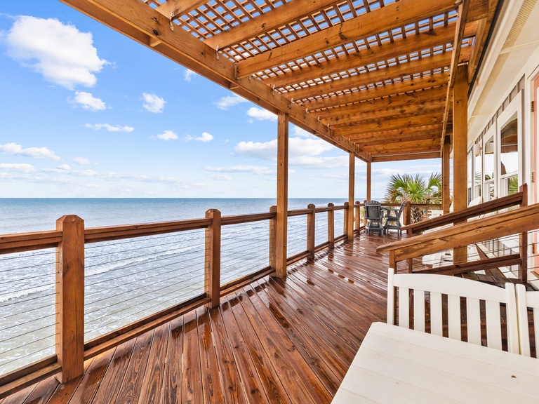 c6652fbd-fc32-4a4e-97df-