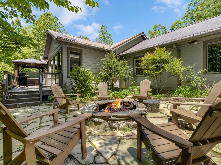 Mountain Acres Retreat