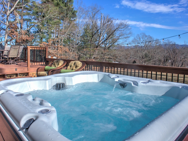 Private Hot Tub - Only 8 Minutes to Downtown AVL!