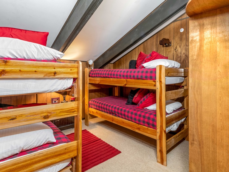 Villa Valhalla | 7 5