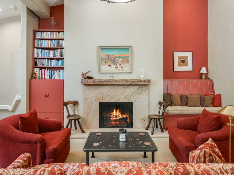 Row House | 6B