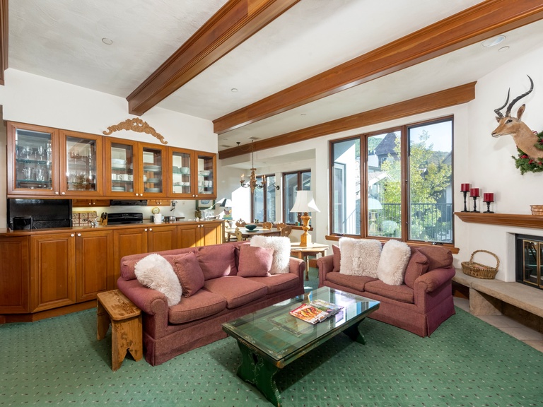Plaza Lodge | 3