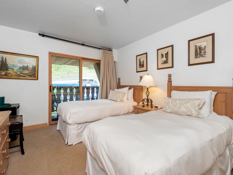 Bridge Street Lodge | 310