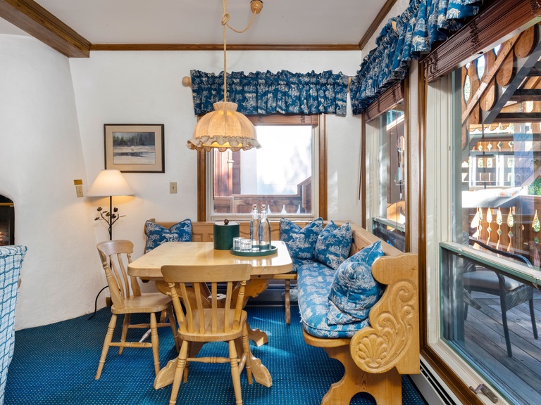 Mountain View Studio with Kitchen 2