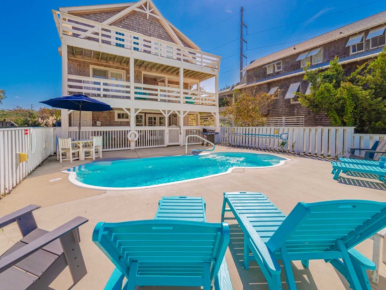 Featured Property 427 | Beachy Keen