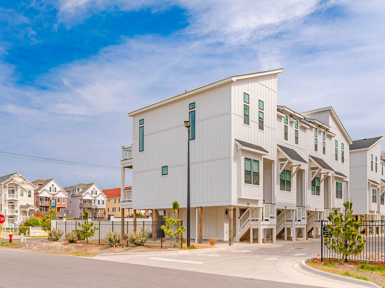 Featured Property OB-101 | Ocean House