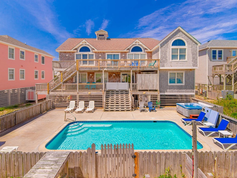 Featured Property 747 | Island Life