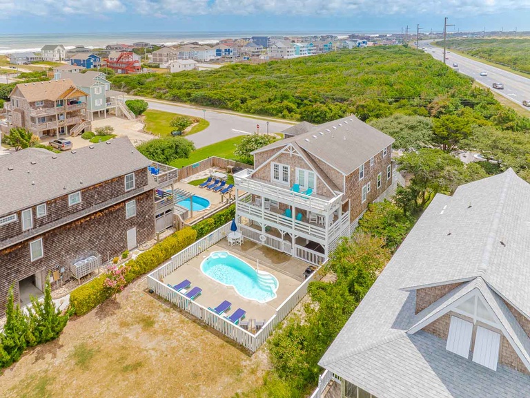 Featured Property 427 | Beachy Keen