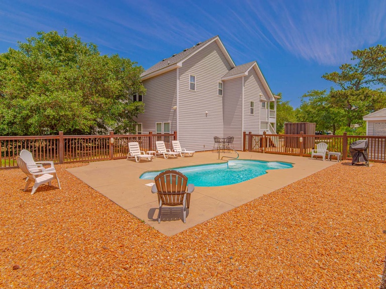 Featured Property 726 | A Weaks Vacation