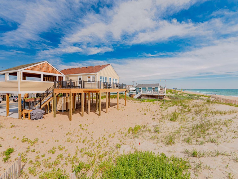 Featured Property 395 | Compass Point
