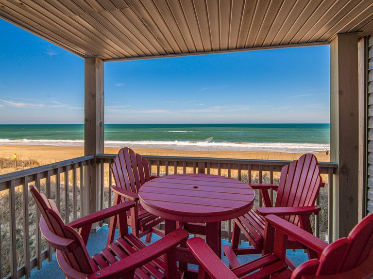 Featured Property AV2-2B | Admirals View II Condo Unit 2B