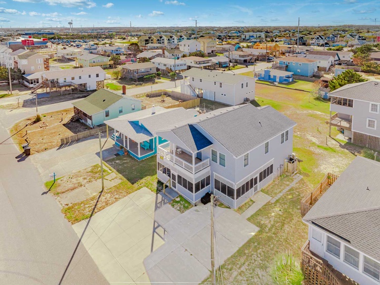 Featured Property 134 | Pirates & Parrots