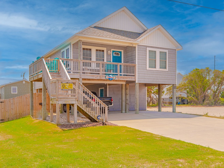 Featured Property 435 | A Swell Break