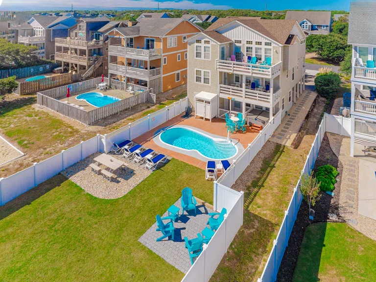 Featured Property 406 | Three Palms