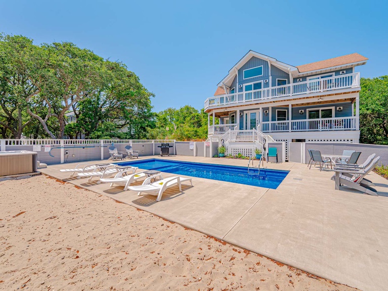 Featured Property 034 | Solitude House