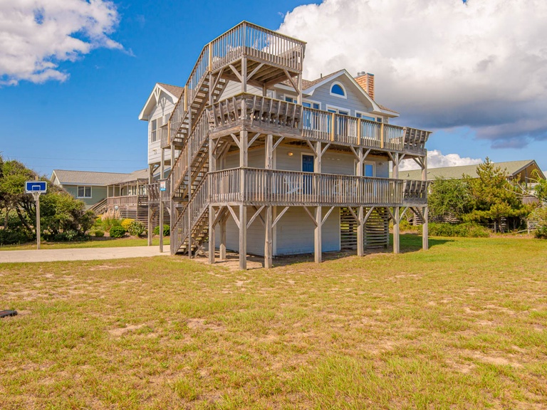 Featured Property 019 | Krazy Patty's Beach House