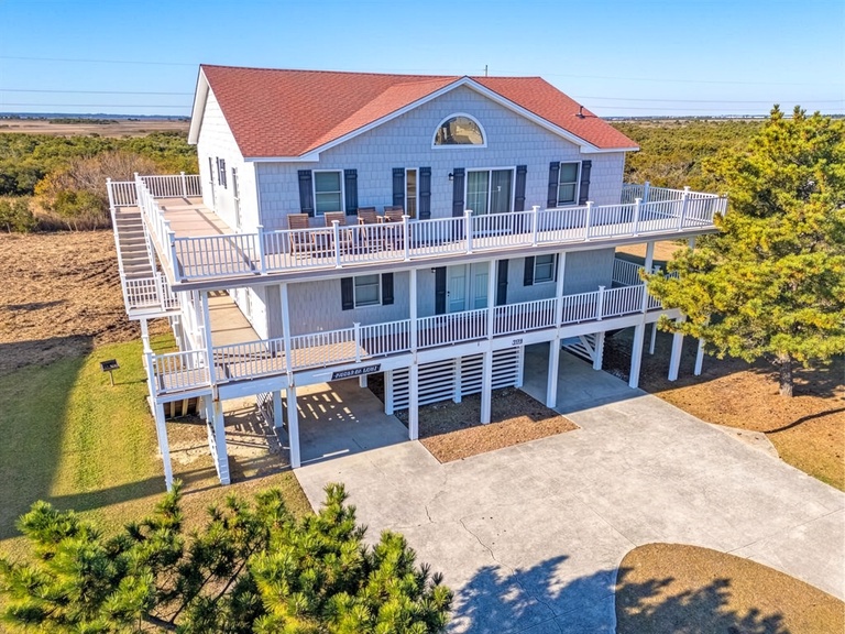 Featured Property 659 | The Swell House