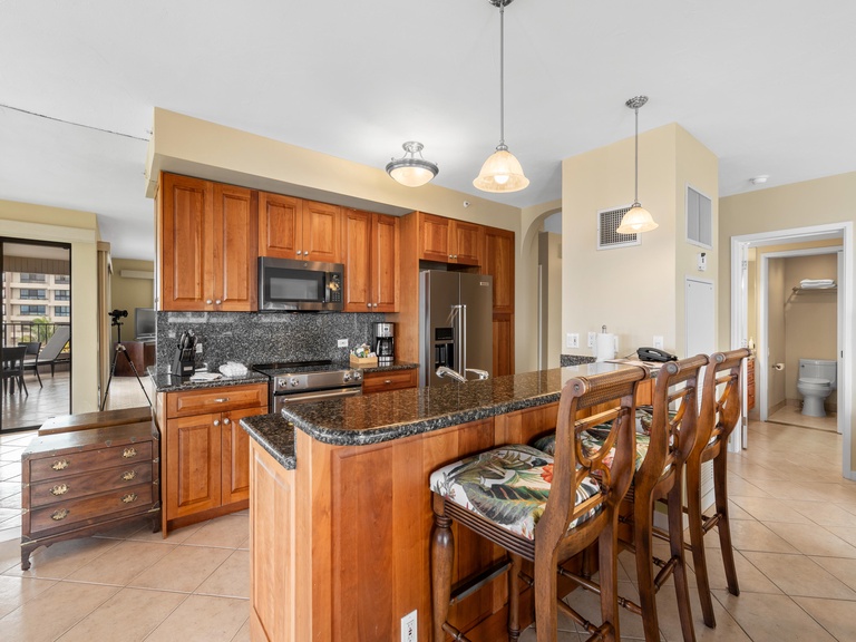 Kaanapali Alii 196 3