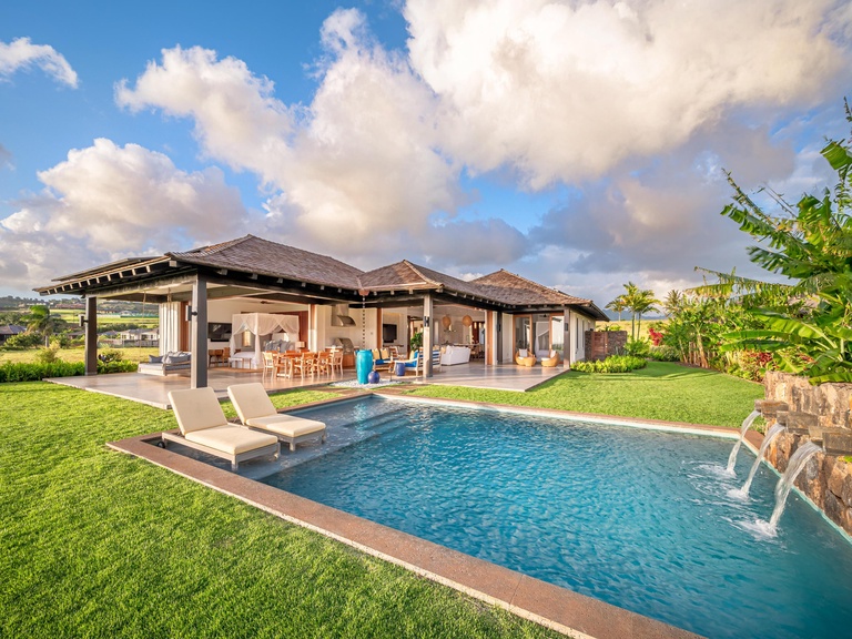 Kilohana Makai Luxury 4 Bedroom Home w/Private Pool 3