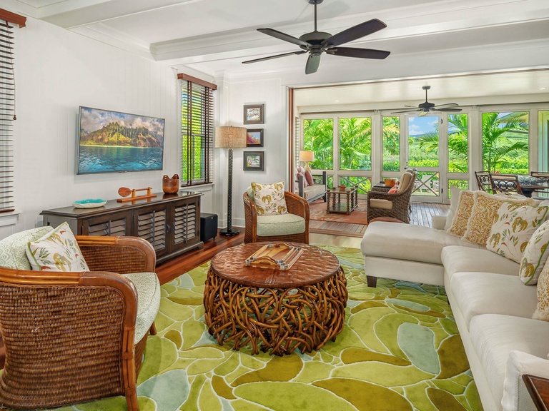 Lodge at Kukui'ula Cottage 11