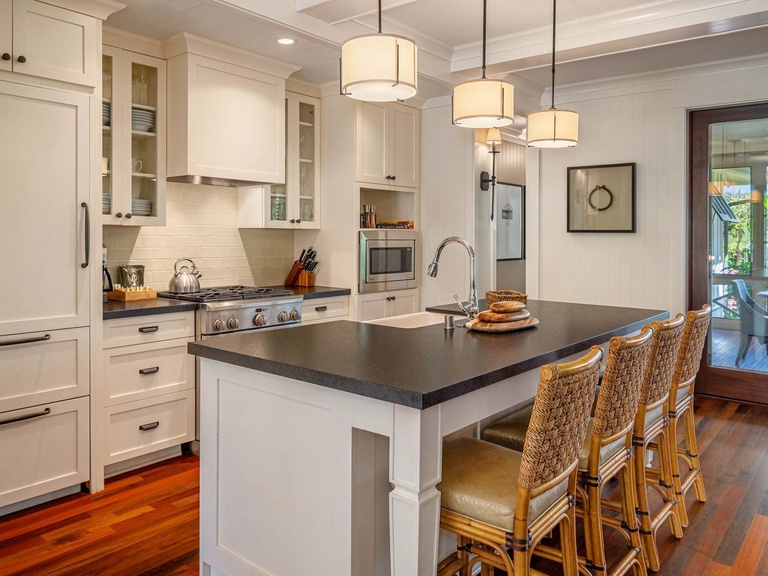 Lodge at Kukui'ula Cottage 1 3