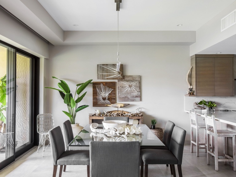 Makena Surf A102 Beachfront Resort 3