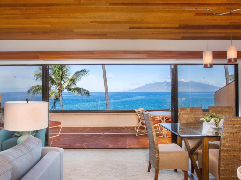 Makena Surf F304 Beachfront Resort