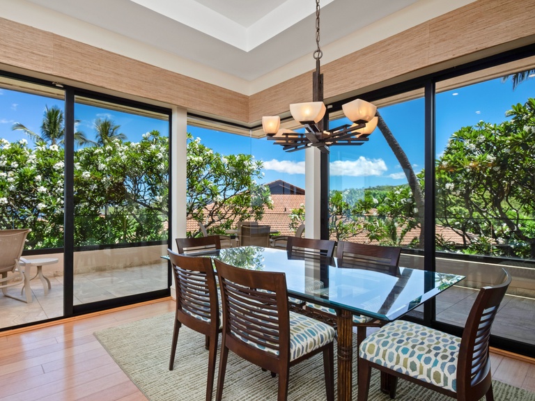 Makena Surf C207 Beachfront Resort 3