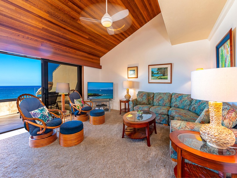 Makena Surf B305 Beachfront Resort 2