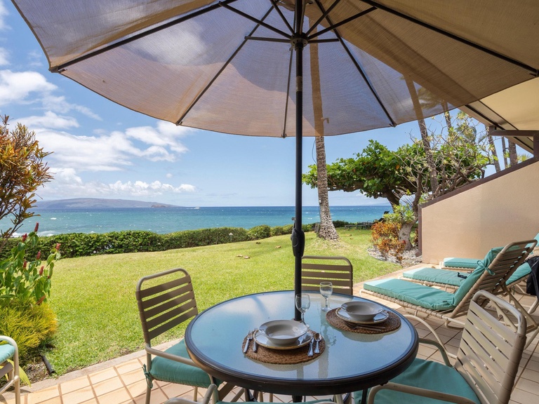 Makena Surf G105 Beachfront Resort 2