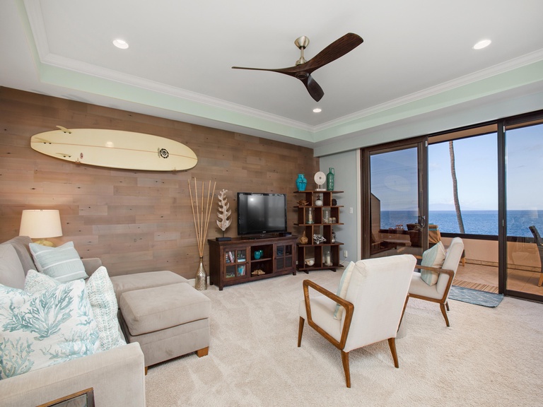 Makena Surf F207 Beachfront Resort 2