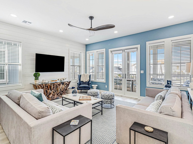 224 Sunrise Avenue 3