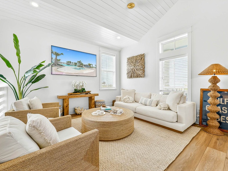 404 Horse Tail Lane Photo